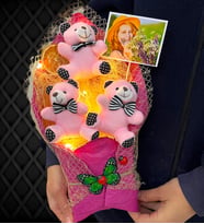 Led Işıklı Fotoğraflı Pembe Ayıcıklı Büyük Boy Peluş Ayıcık Buketi (Model 4)