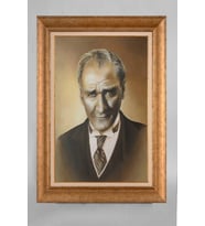 Altın Varaklı Paspartulu Çerçeveli Atatürk Tablo nt945