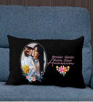 BK Gift Kişiye Özel Fotoğraflı Anneler Günü Tasarımlı Premium Kumaş Siyah Dikdörtgen Kırlent Yastık, Anneler Günü Hediyesi, Ev Dekorasyonu-1