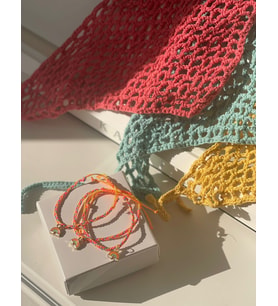 El Örgüsü Bandana ve Bileklik Hediye Seti (Kırmızı)