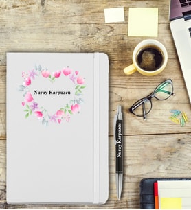 İsme Özel Kalp Desen Baskılı Defter ve Kalem