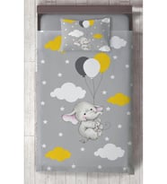 MEKTA HOME BEBEK VE ÇOCUK ODASI Tatlı Fil ve 3 Balon Desenli Yatak Örtüsü
