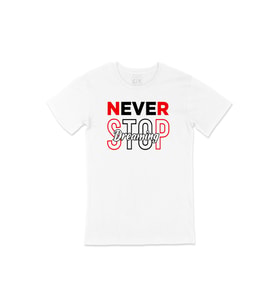 Never Stop Dreaming Tişört (Beyaz)