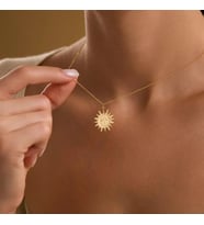 Kişiye Özel 925 Ayar Gümüş Tasarım Ay ve Güneş Kolye (Gold)