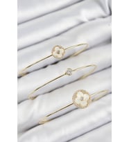 Pirinç Zirkon Taşlı Yonca Model Gold Renk Vip 3'lü Kadın Bileklik 5886 - HPSBYI8768-3362