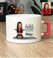 Kişiye Özel Karikatürlü Pilates Lover Lüks Fincan Doğum Günü Hediyesi