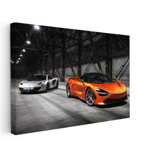Kanvas Tablo Depo Hangarda İki Adet McLaren Spor Araba McLaren Tablosu Ev Ofis Duvar Dekoru