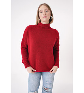 Chuba Kadın Yumuşak Dokulu Oversize Balıkçı Yaka Triko Kazak Kırmızı 25W3014