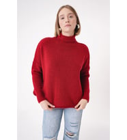 Chuba Kadın Yumuşak Dokulu Oversize Balıkçı Yaka Triko Kazak Kırmızı 25W3014