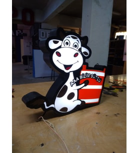 İnek Görselli Sütçü Yazılı Tabela 3D Led Neon Etkili Işıklı Tabela 30X45 CM Tek Taraflı