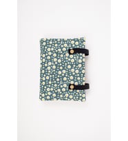 Kitap ve Defter Kılıfı – Çok Bölmeli Kumaş Organizer 19x26 cm