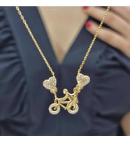 Bisikletli Aşıklar Gold Kaplama 925 Ayar Gümüş Kolye (Karışık)