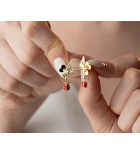 925 Ayar Uğur Böcekli Yonca Küpe.rose.gold.rodaj