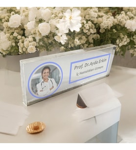 Kendin Tasarla Fotoğraflı Meslek Ünvan Makam Masaüstü İsimlik Doktor Avukat Öğretmen