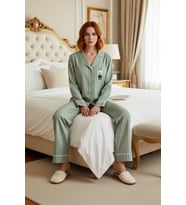 Kadın Gömlek Yaka Çizgili Pamuklu Pijama Takımı Penguen Detaylı Fonksiyonel Dayanıklı Spor