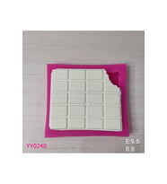 YY0240 Ucu Isırılmış Çikolata Silikon Kalıp
