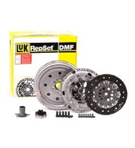 VOLANTLI DEBRİYAJ SETİ VW CADDY 04-10 GOLF 04-12 PASSAT 05-10 A3 03-10 SEAT LEON 04-10 (Renksiz)