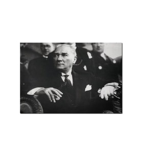 Ahşap Tablo Cumhuriyet Bayaramı Töreninde Atatürk Görseli (35x50 Cm Boyut)