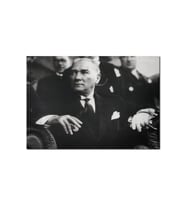 Ahşap Tablo Cumhuriyet Bayaramı Töreninde Atatürk Görseli (35x50 Cm Boyut)