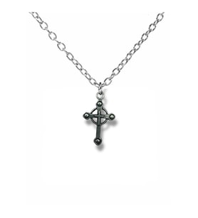 Motifli Haç Figürlü Unisex Metal Kolye – 60 cm Zincirli Gotik ve Anlamlı Tasarım (Gümüş)