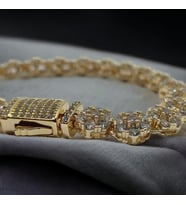 Gold Altın Görünümlü Taşlı İnce İşçilik Çelik Kadın Bilekliği 18cm