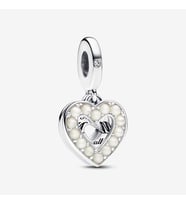 Sedefli Beyaz Kalp Çift Sallantılı Charm 792649C01