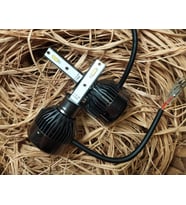 YAMAHA XMAX 250 ŞİMŞEK ETKİLİ LED XENON ( MÜKEMMEL IŞIK GÜCÜ ) CARPET ÖZELLİKLİ ( UZUN - KISA )