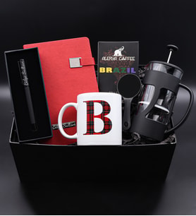 Kişiye Özel Kırmızı Defter & Ekose Desenli Harf Kupa & Siyah French Press & Siyah Roller Kalem & Alerya Brazil Filtre Kahve Hediye Seti