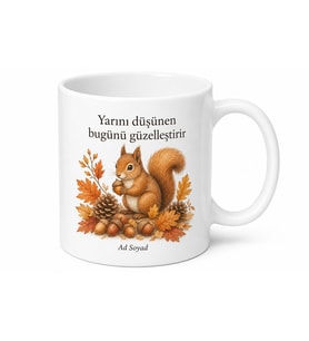 Kozalak Toplayan Sincap Çizimli Kışlık Hazırlığı Yapan Tutumlu Kupa Hediye Bardak