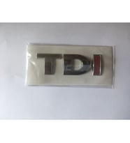 VOLKSWAGEN TDİ BAGAJ YAZISI TEK KIRMIZI 3B0853675AB