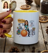 Kişiye Özel Karikatürlü Kadın Fizyoterapist Kupa Bardak Tıp Bayramı Hediyesi
