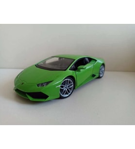 2015 Lamborghini Huracan LP 610-4 Green 1:24 Model Araba