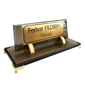 Hediye İsimlik Kristal Masa İsimliği Ofis Hediyesi M533-BGold