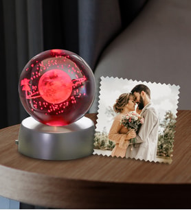Kişiye Özel Fotoğraf & 3D Samanyolu Temalı Satürn Kız Işıklı Cam Küre Hediye Seti