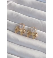 Pirinç Gold Renk Zirkon Taşlı Kalp Model Fiyonk Küpe 5886 - HPSBYI3027-4321