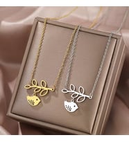 Kişiye Özel 925 Ayar Gümüş Yaprak Sallantılı Kuş Kolye (Gold)