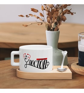 BK Gift Kişiye Özel İsimli Doktor Tasarımlı-5, Ahşap Altlıklı Seramik Fincan, Meslek Hediyesi, Yeni İş Hediyesi