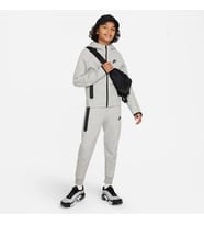TECH FLEECE ÇOCUK EŞOFMAN TAKIMI
