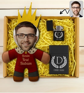 BK Gift Kişiye Özel Fotoğraflı Kral Babam Tasarımlı Bebek Yastık-1 & sarım ürünü Kutusu & Çakmak Hediye Seti-2, Babalar Günü Hediye, Babaya Hediye