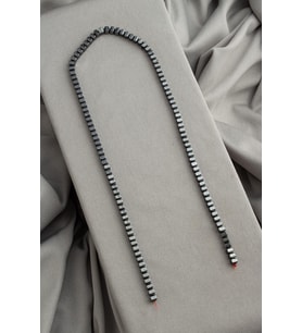 Hematit Doğal Taş Parlak Füme Özel Kesim 4x4mm Dizi