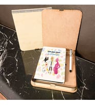 Kadın Doğum Uzmanı Ahşap Kutulu Defter Kalem Set 002