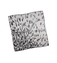 Mısırlı Eşarpları Silky Cocoon Twill Sport Eşarp (Beyaz-Siyah)