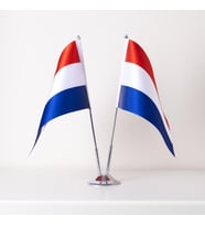 Hollanda 2li Masa Bayrağı Saten Kumaş Dijital Baskı 15x22,5 cm (Çok Renkli)