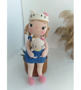 Amigurumi kiyomi bebek ve hellokitty oyuncaklı