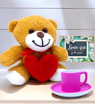 Kalpli Peluş Ayıcık ve Renkli Kahve Fincanı Hediye Seti (Pembe)