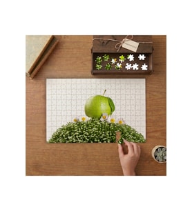 Yeşil Elma - Papat Tarlası Tasarımı 240 parça Ahşap Puzzle Ahşap Kutuda MP01801