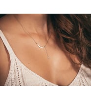 Kişiye Özel Minimalist Hilal Detaylı Harf Kolye 925K Gümüş