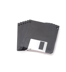 3.5" 1.44 Mb 10 lu Paket MF2HD Kutusuz Poşetli Floppy Disket