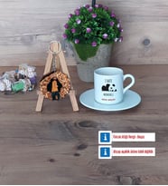 Sevimli Panda Türk Kahvesi Fincanı Ahşap Altlıklı ve Fotoğraflı Ahşap Anahtarlık Hediye (Model 2)