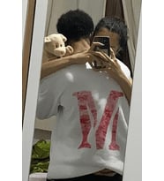 M Harfli Öpücük Kiss Design Tişört (Beyaz)